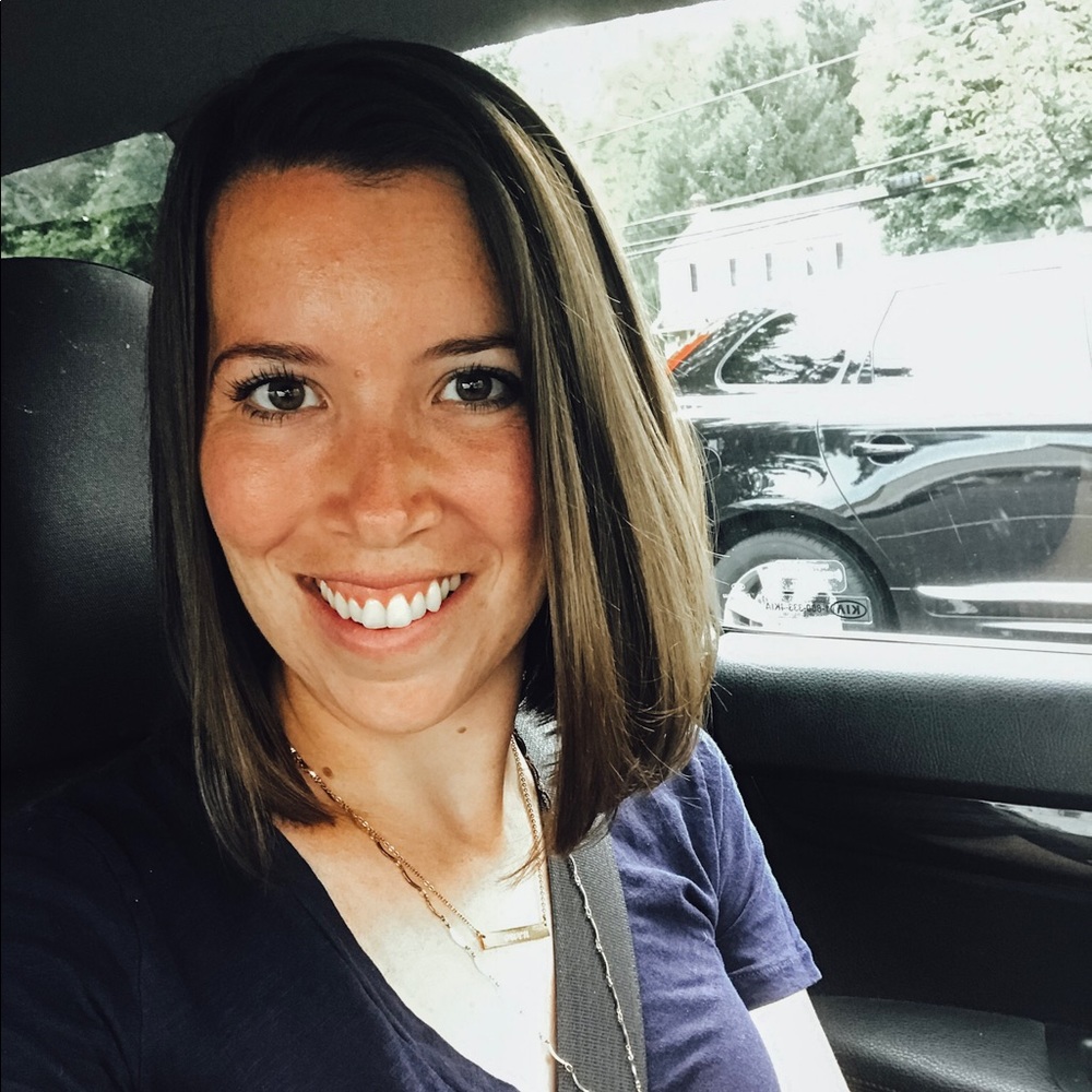 Meet your Posher, Cecelia
